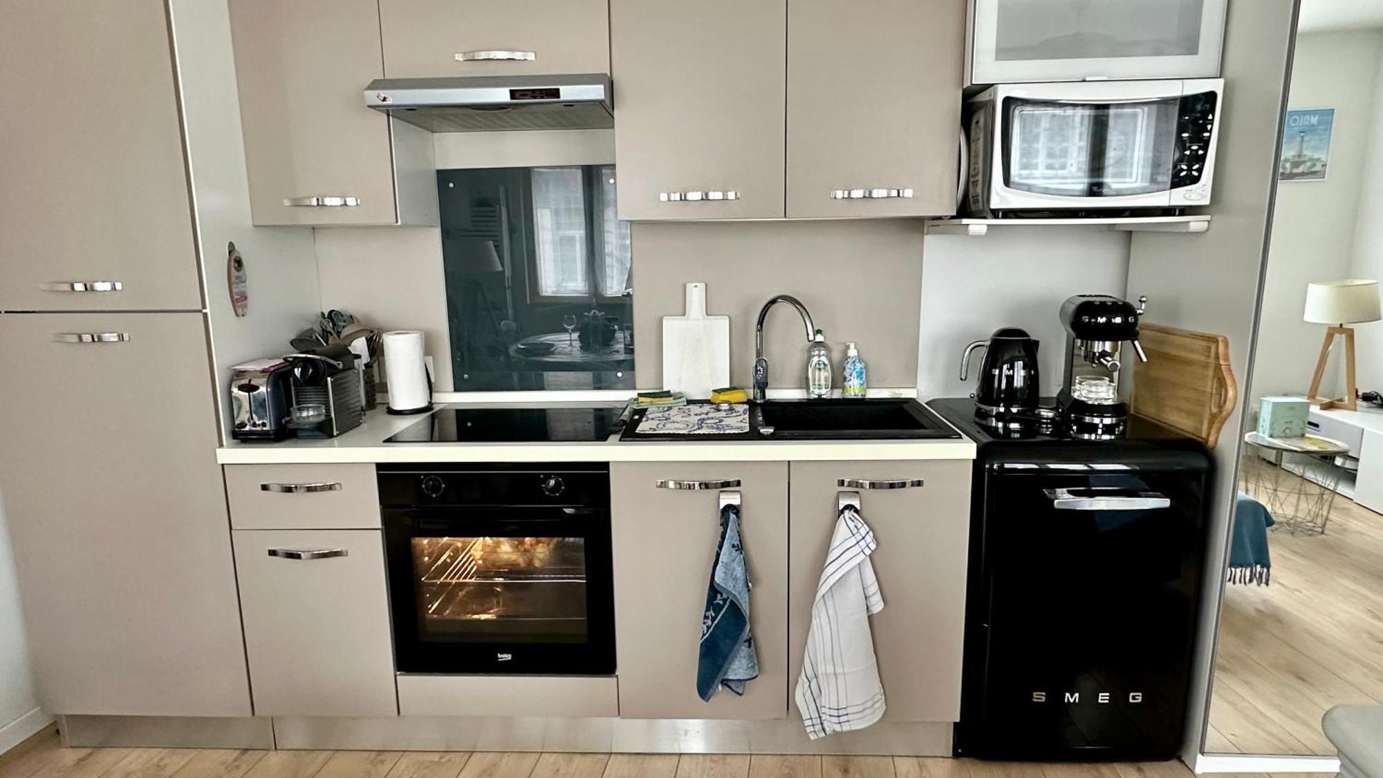 Appartement Cosy Vue Mer Мало-Ле-Бен Екстериор снимка